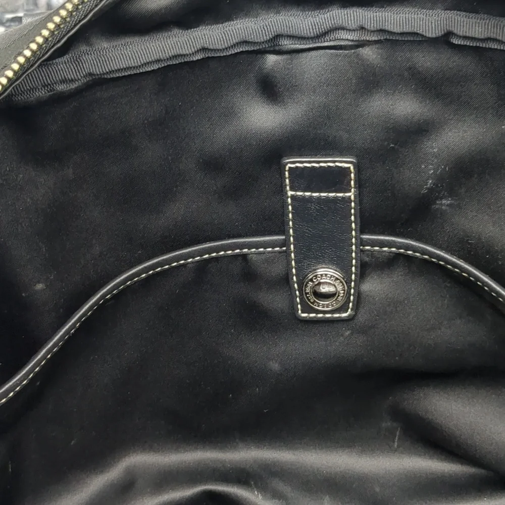 Coach Logo 2 Way Tote Bag duffel Charm Canvas LeatherF06K- 10392 - Picture 13 of 16